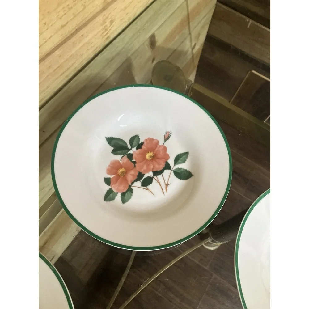 National Wildlife Federation Cereal Salad Bowl White Colorful Flowers Set Of 4